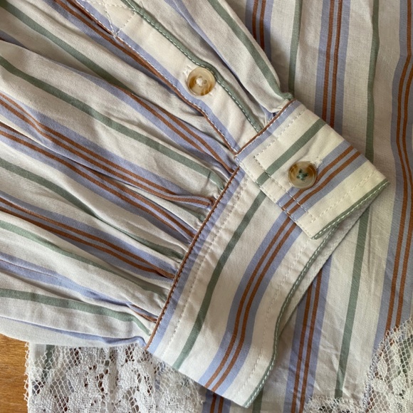 Anthropologie Pilcro peasant top lace hem $118 NWT Oversized style best for S//M - Picture 3 of 8